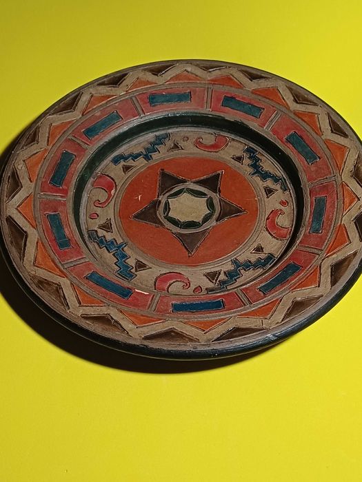 Prato em Barro Pintado