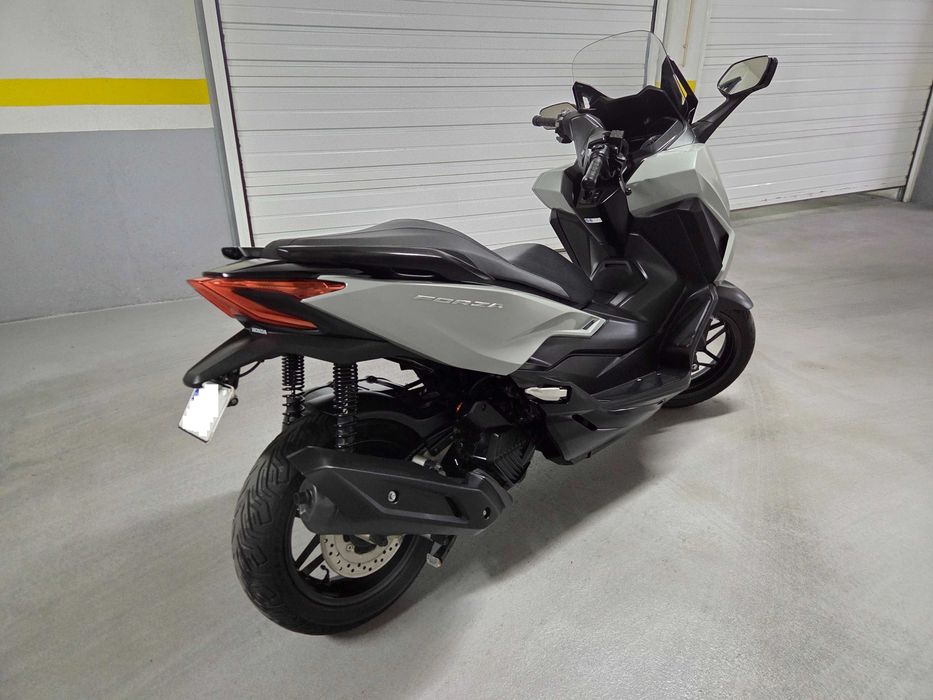 Honda Forza 125, 2023 e 23000km