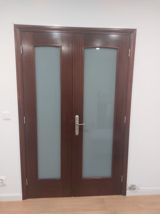 Portas de sala mogno