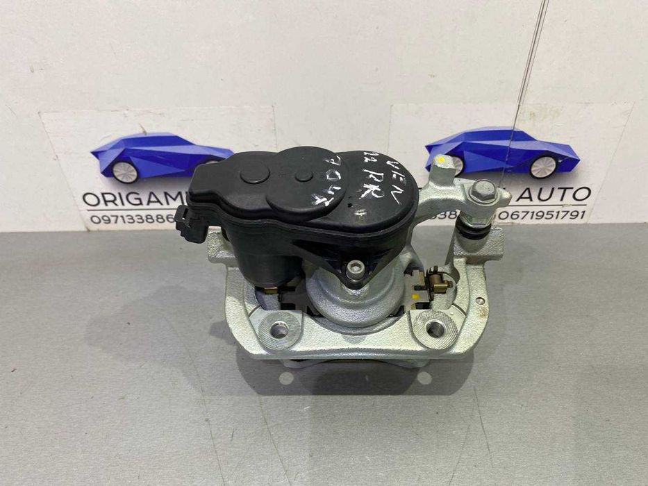 Суппорт задний Toyota Venza LE Тойота Венза ЛЕ 2021 2022 2023