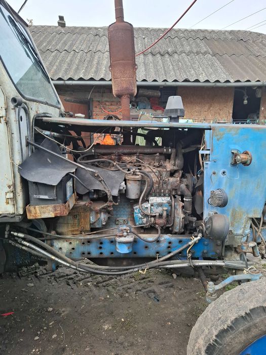 Продам Юмз, косарку, причеп