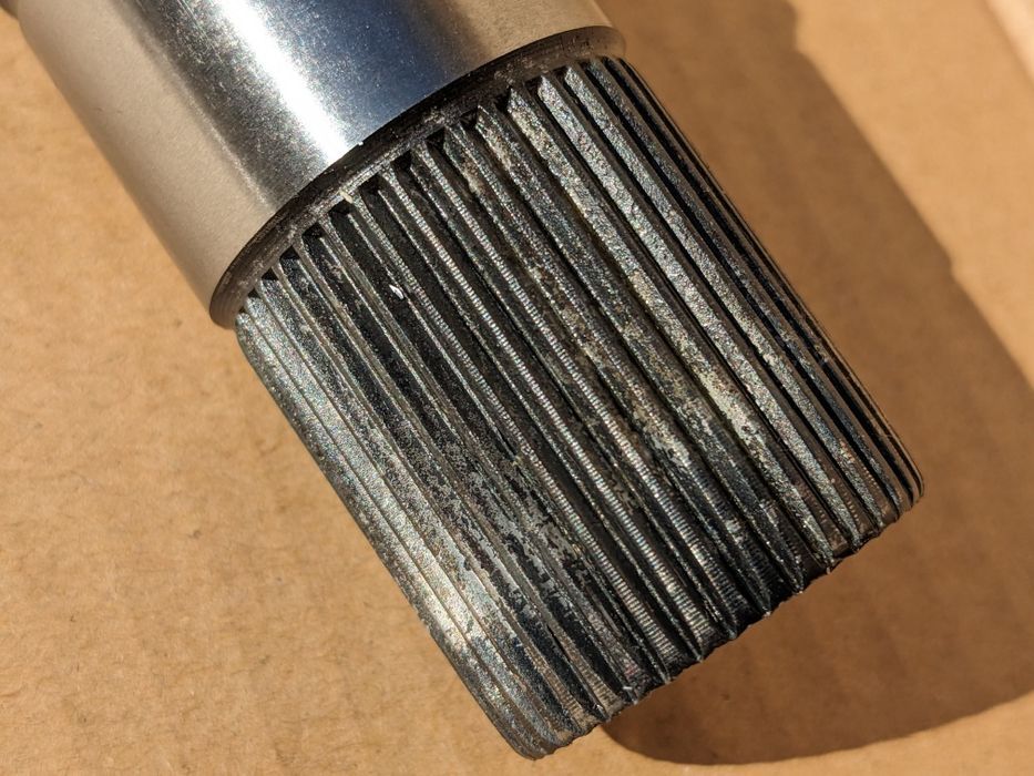 Полуось правая крафтер Man 2017- шрус сателіт