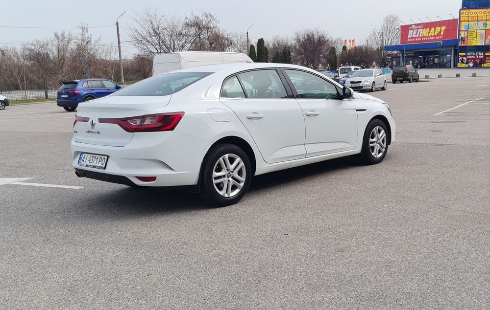 Renault Megane Sedan