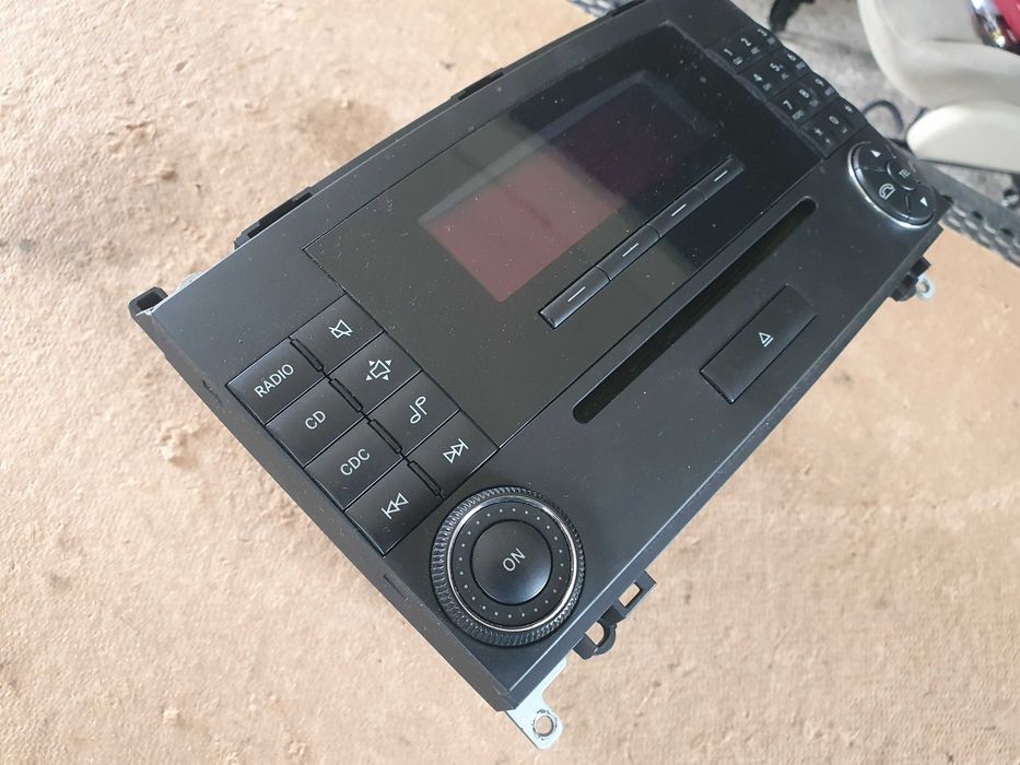 Radio 2 din fabryczne Mercedes A klasa w169 a170 sprawne