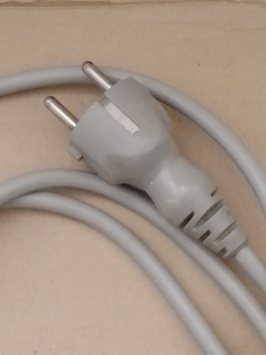 Cabo para ligação de computador