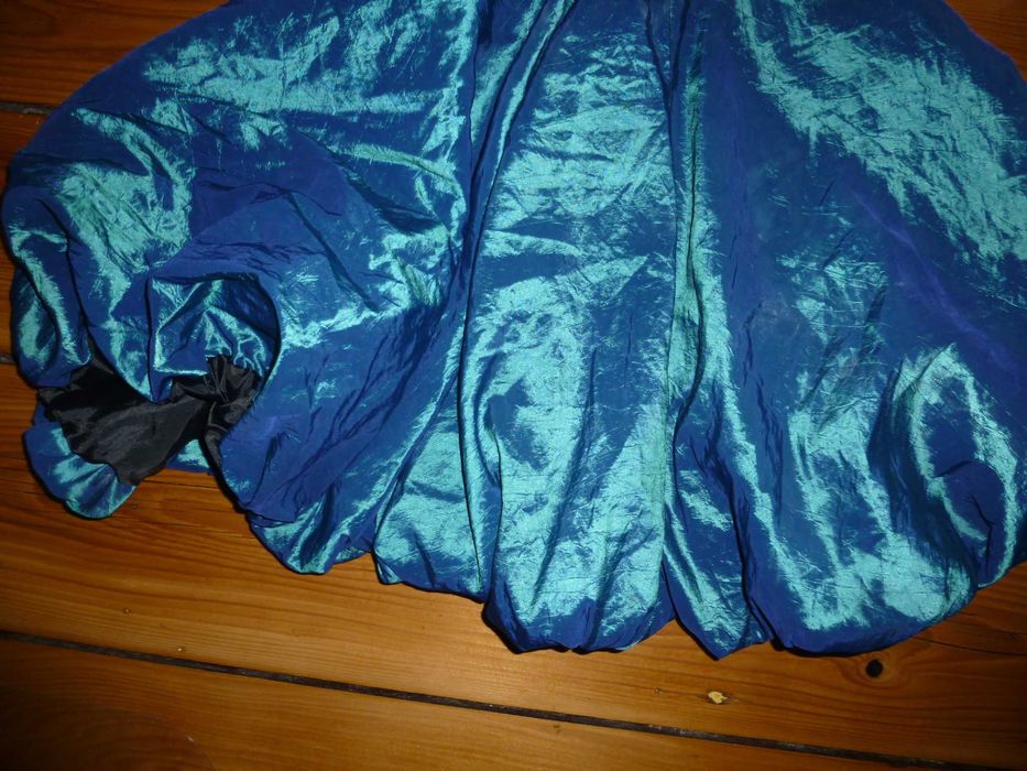 Sukienka balowa bombka - 34/36