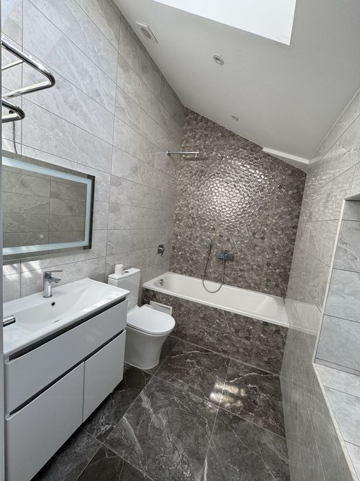 Продаж 5 кім. будинку 248 кв.м. Дачі Осокорки 6 км.