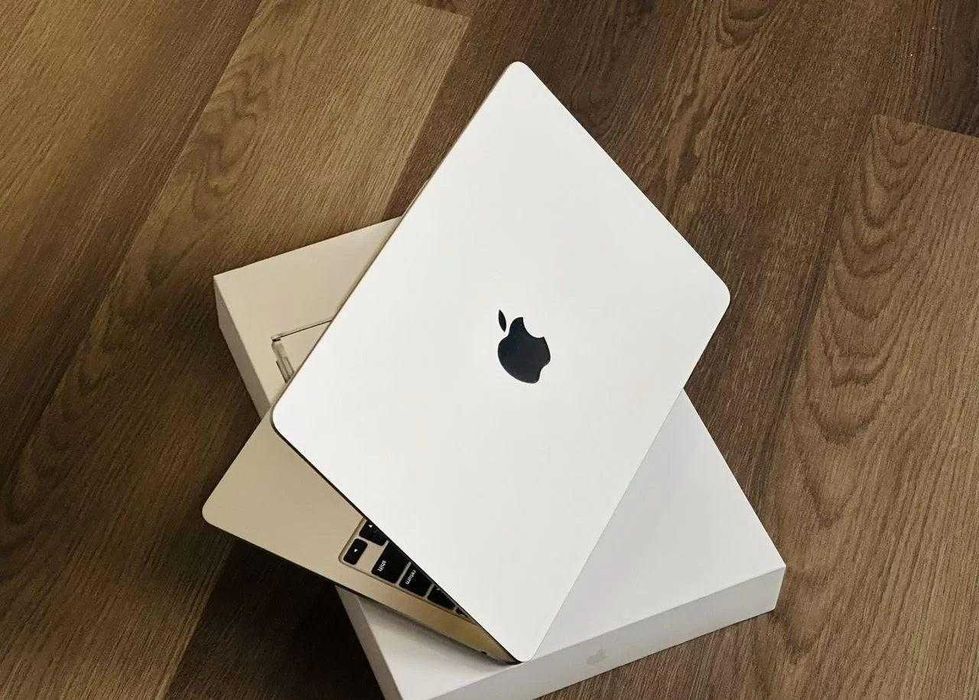 Macbook Air 13 M2 8/256Gb 2022 Silver