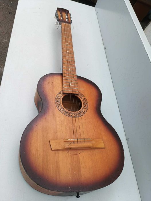 Gitara akustyczna klasyczna radziecka prod. Lwów 1991r