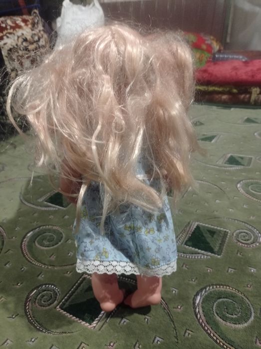 Продам разговаривающая кукла