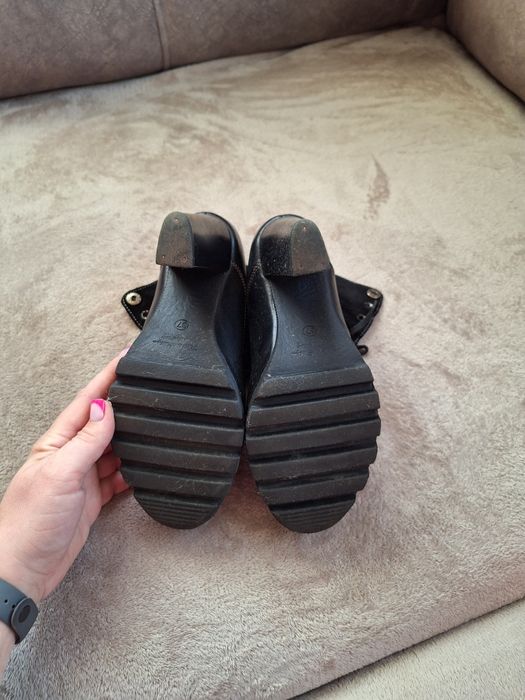 Продам кожанные сапоги Весна Шкіряні