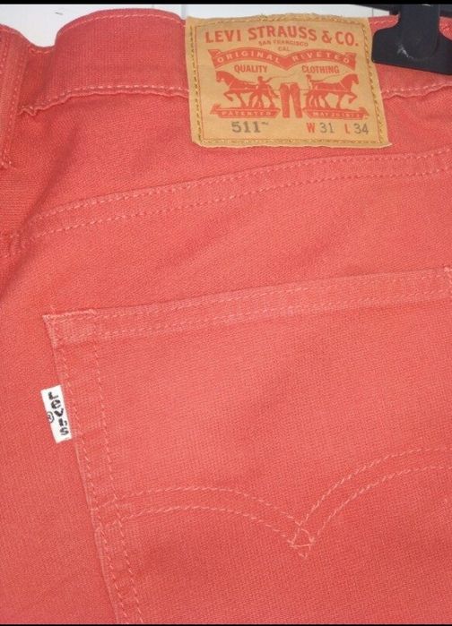 LEVIS Jeans р.M-L джинси