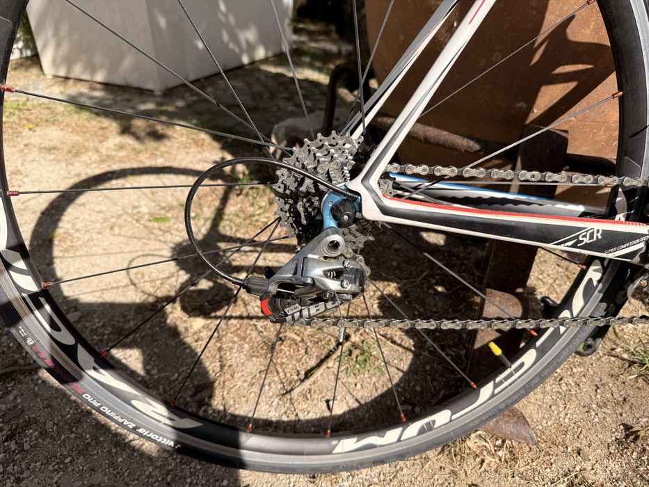 Bicicleta de estrada CUBE Litening