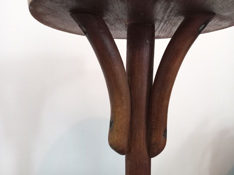 Подставка для цветов