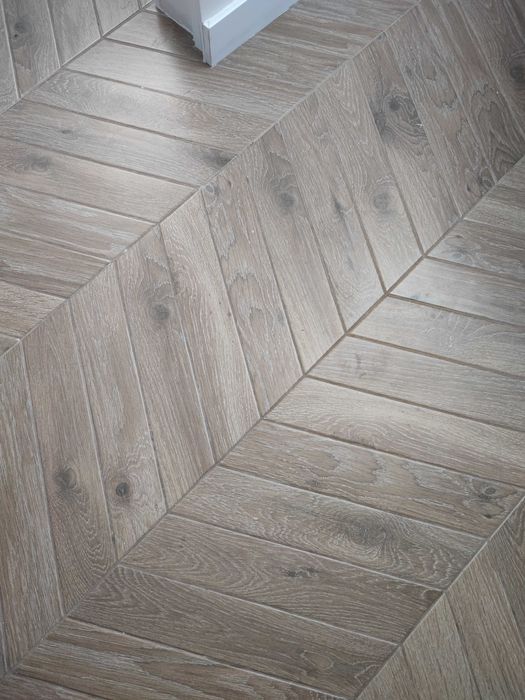 Płytki gresowe jodełka PRISSMACER 8 cm x 40 cm