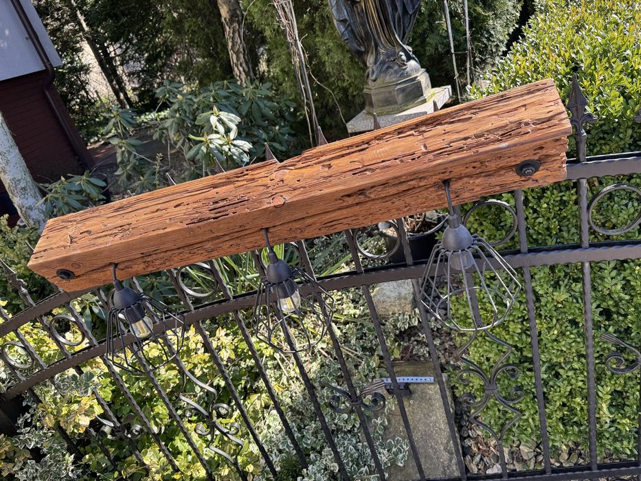 Lampa drewniana wiszaca