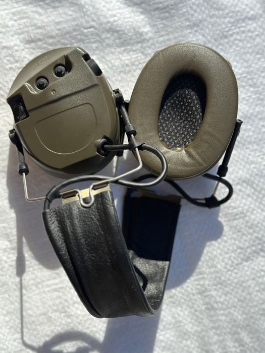 Активні навушникі Peltor Comtac l