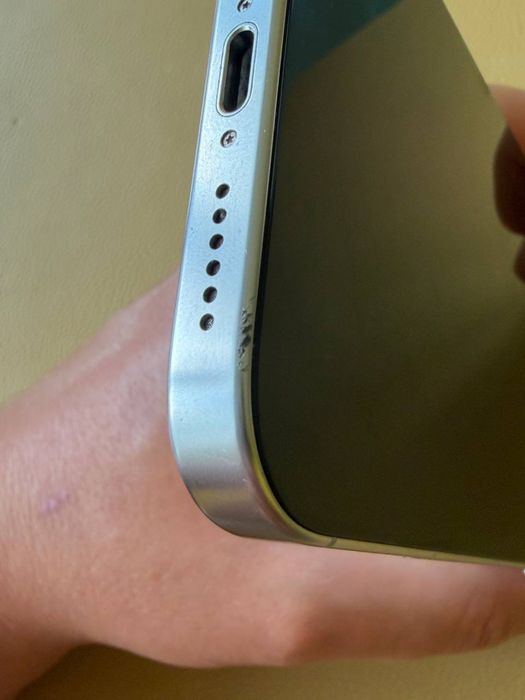 iPhone 16 Pro Max 256GB eSIM White Titanium