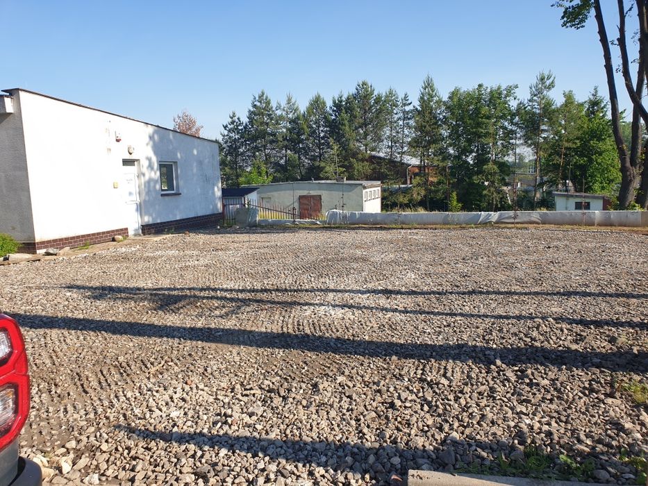 Wynajem plac działka nieruchomość biura zaplecze socjalne