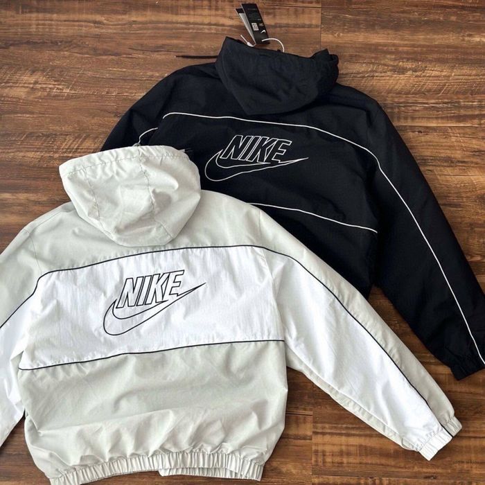 Вітровка Nike Big Logo