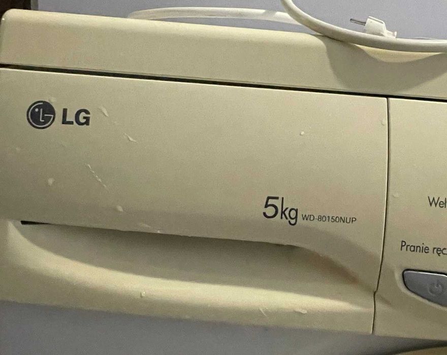 Pralka LG 5 kg sprawna, slim