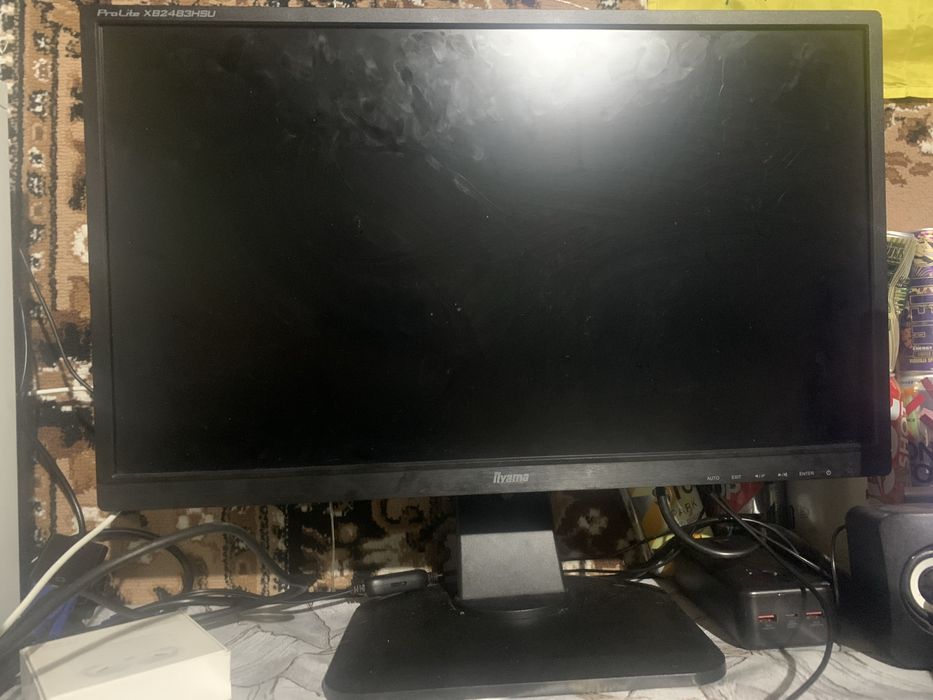 Продам монітор 60грц