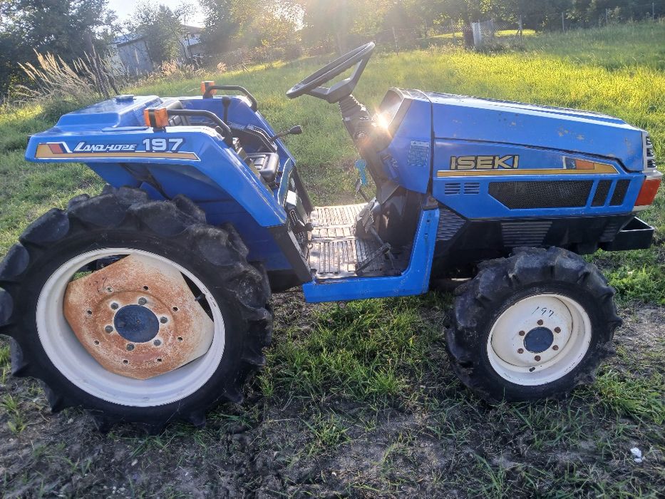 Japoński traktor iseki landhope Wspomaganie 4x4