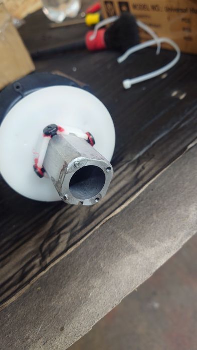 Запчастини thrustmaster T300