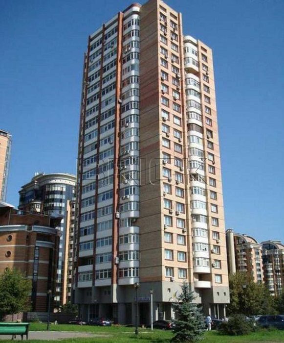 Продаж 3-к квартиру 101 кв.м Бульвар Лесі Українки 21а Ст. метро 5 хв. пішки