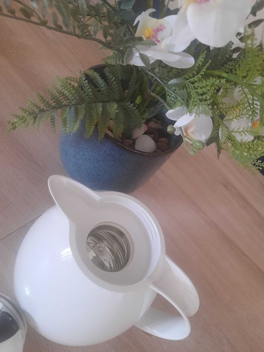 Leifheit Jarra térmica branca de brilho intenso Columbus