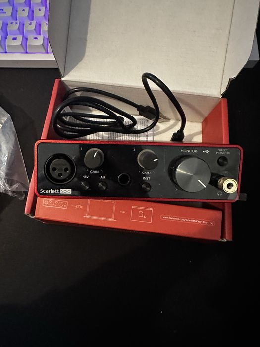 Interface Audio Focusrite NOVA com fatura