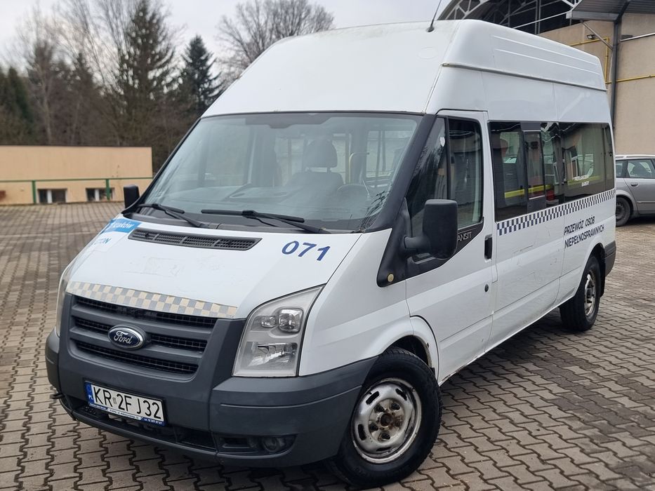 Ford Transit 2011r 2.2 TDCI Klimatyzacja **WindaDla niepełnosprawnych*