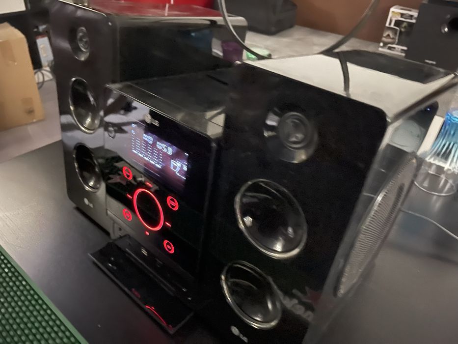 LG Sistema de Som Hi-Fi FA162