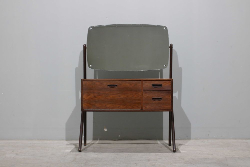 Toucador Orum Furniture em pau santo | Danish Design