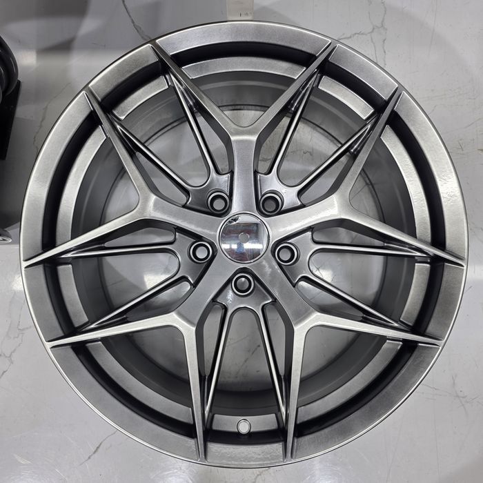 Jantes 18" Compatíveis HRE 5x120 BMW