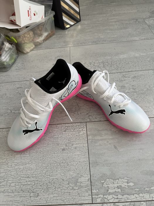 Продаю сороконожки Puma