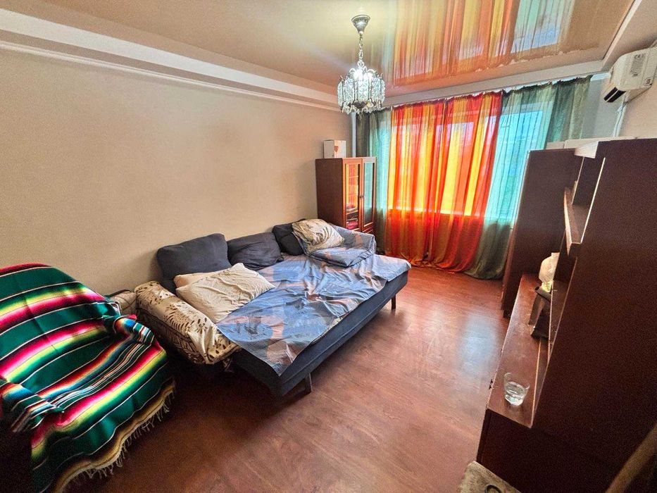 Продается 2-комнатная квартира, р-н Артема.  Торг