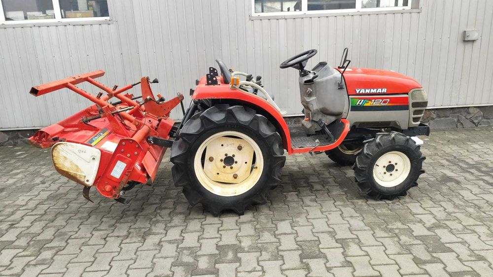 Japoński traktorek Yanmar AF 120 z glebogryzarką 4x4 20 KM Rewers