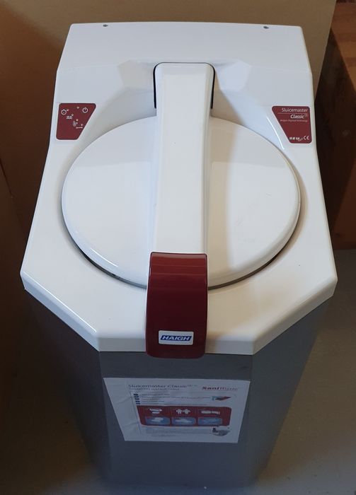 TRITURADOR hospitalar Sluicemaster Classic+ Marca HAIGH