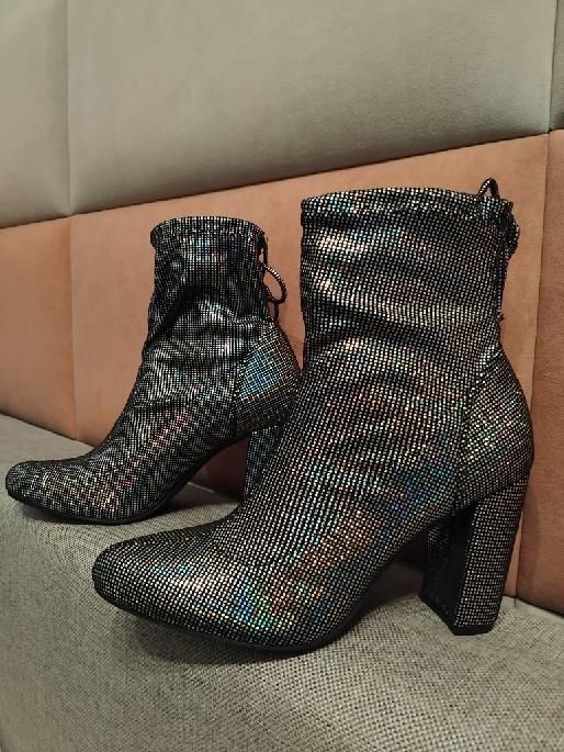 Botki holograficzne shein 38/38.5 24.7cm