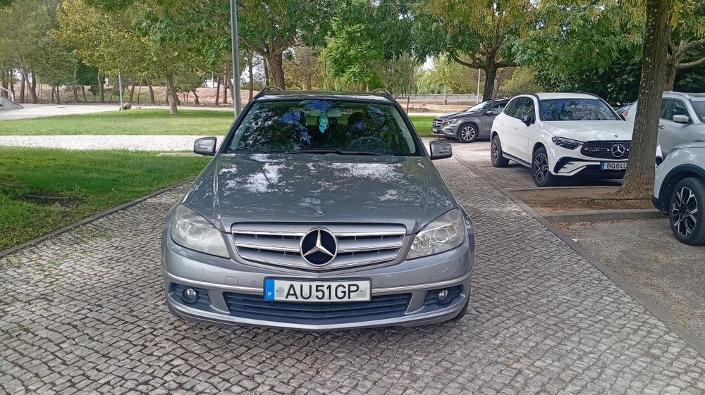 Mercedes C200 2.2  2011 — photo 2