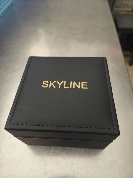 Relógio skyline novo
