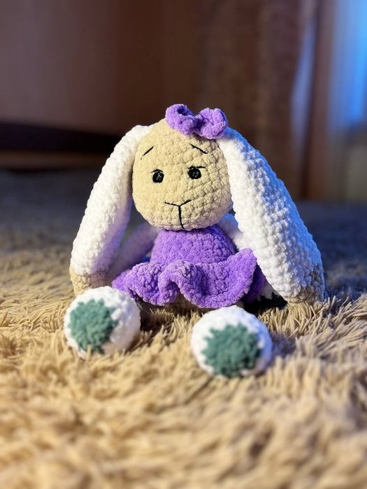 Зайчик ручної роботи