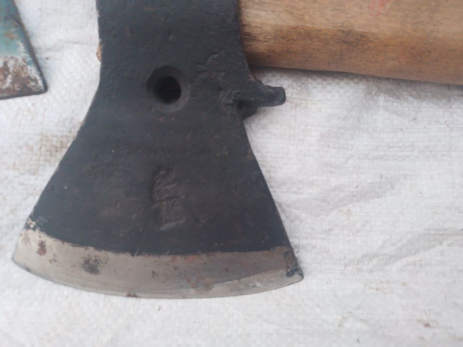 Секач , топор. ,упс , зик , ижсталь , сокира,  Колун