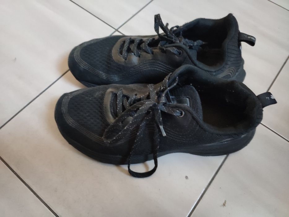 Buty sportowe męskie rozmiar 41 czarne