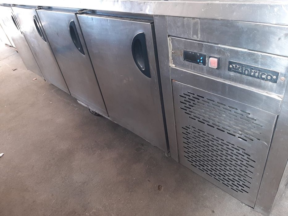 Bancada de trabalho refrigerada