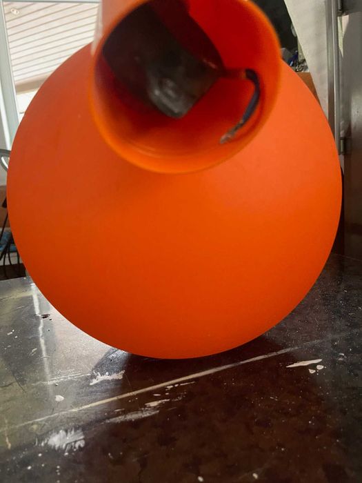 lampa sufitowa z regulacją wysokości
