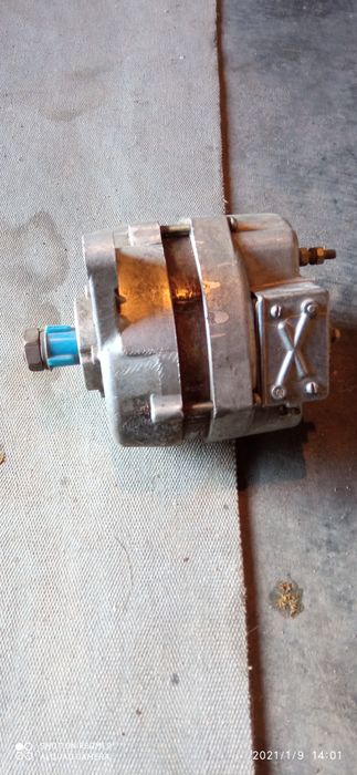 Генератор СССР новий