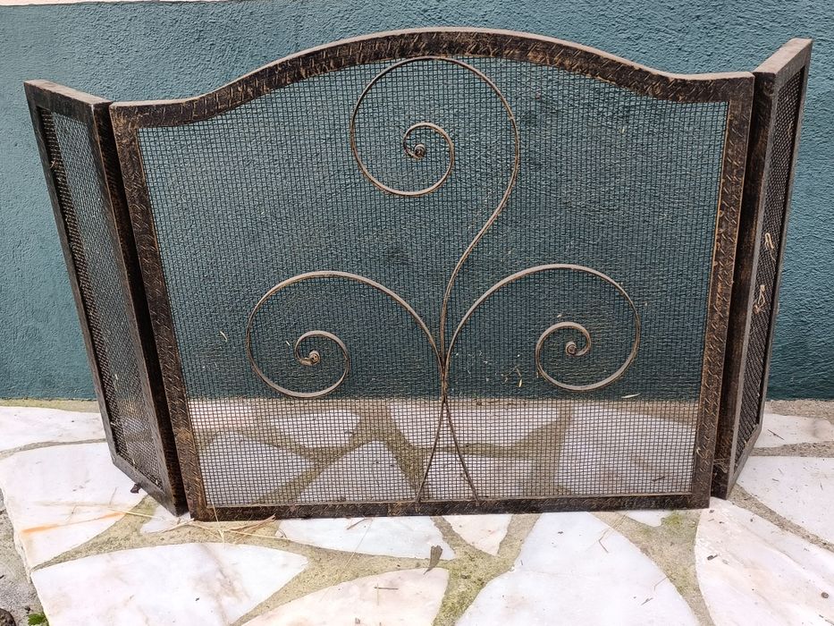 Frente / Proteção para lareira