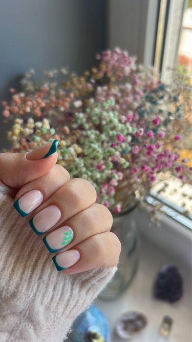 Manicure Pedicure Hybrydowy